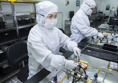 【芯查查热点】中兴通讯以10.35亿元向屹唐半导体转让高达通信90%的股权;小米集团总裁卢伟冰:红米K40系列下个月发布